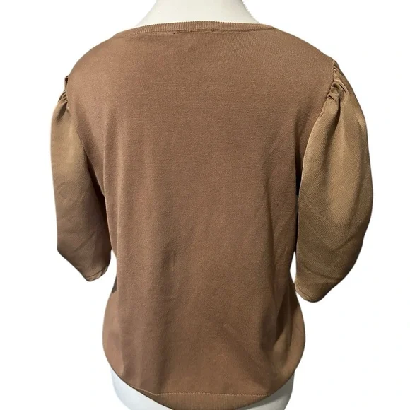 Adriana Papell knit sweater blouse with satiny sleeves with buttons, size L - Picture 5 of 6